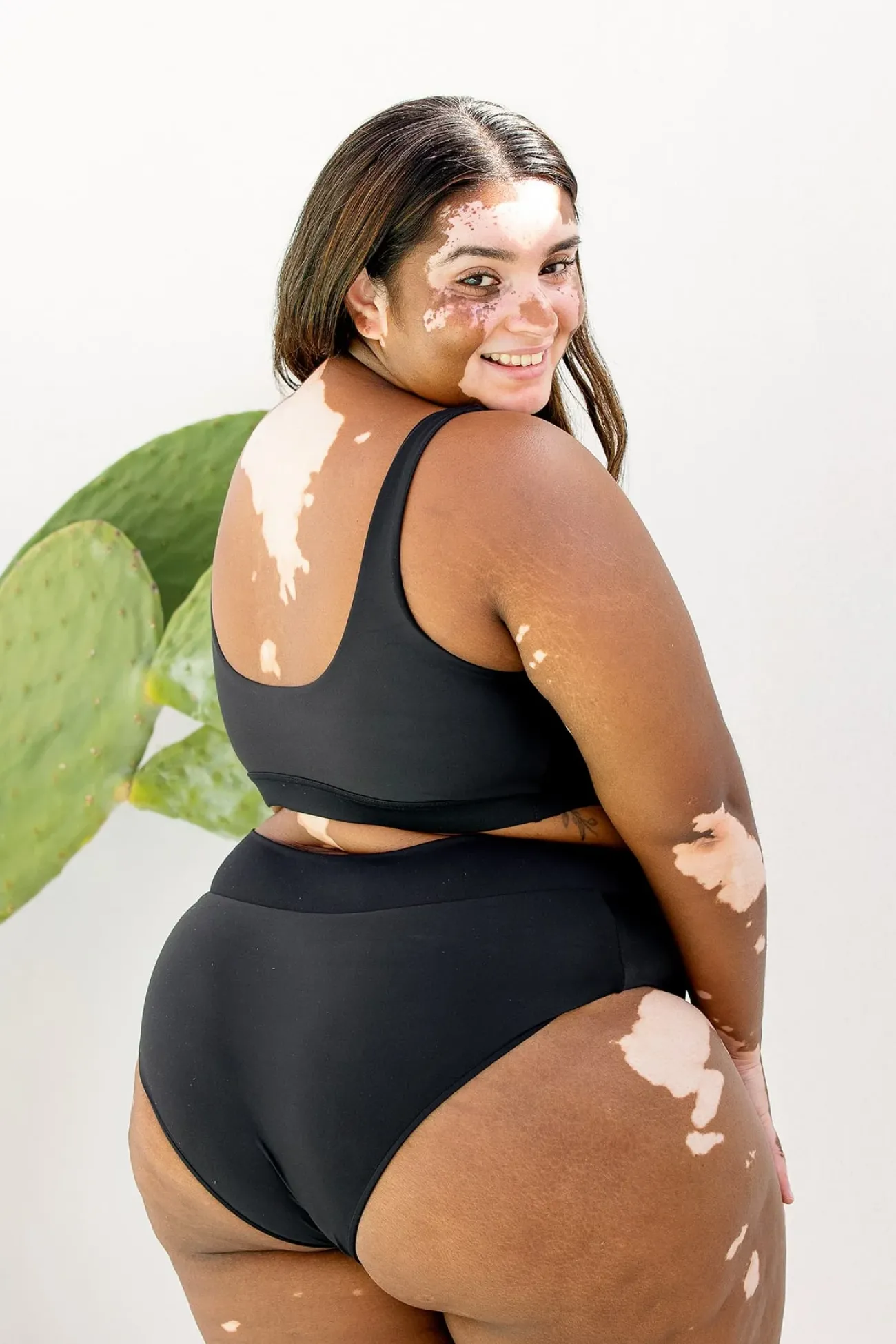 Inknown Swim Gia Bikini Top - Black on Black