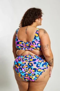 Inknown Swim Gia Bikini Top Curve -