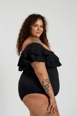 Inknown Swim Miranda 02 One Piece Curve - Black Runch